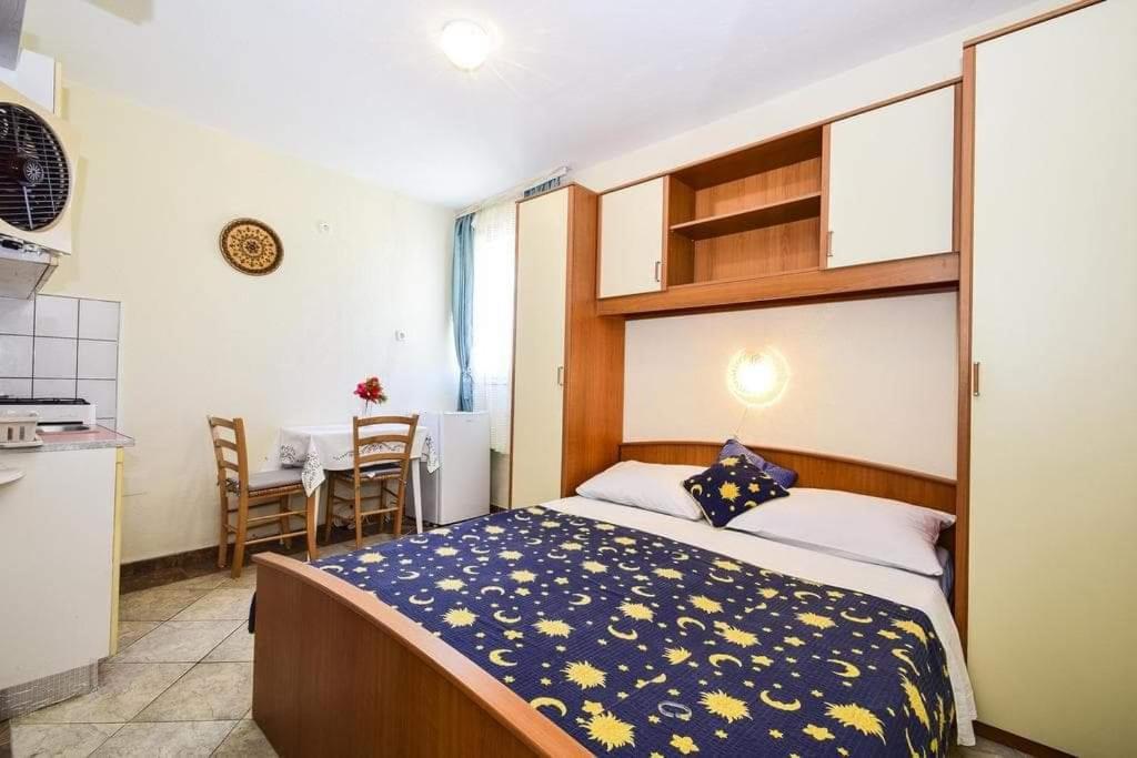 Apartmani Krizanovic 보디체 외부 사진